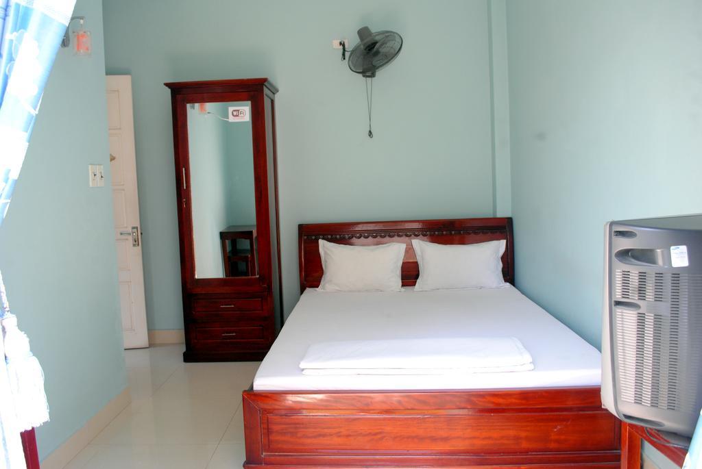 Hoa Cuc Xanh Mini Hotel เว้ ภายนอก รูปภาพ