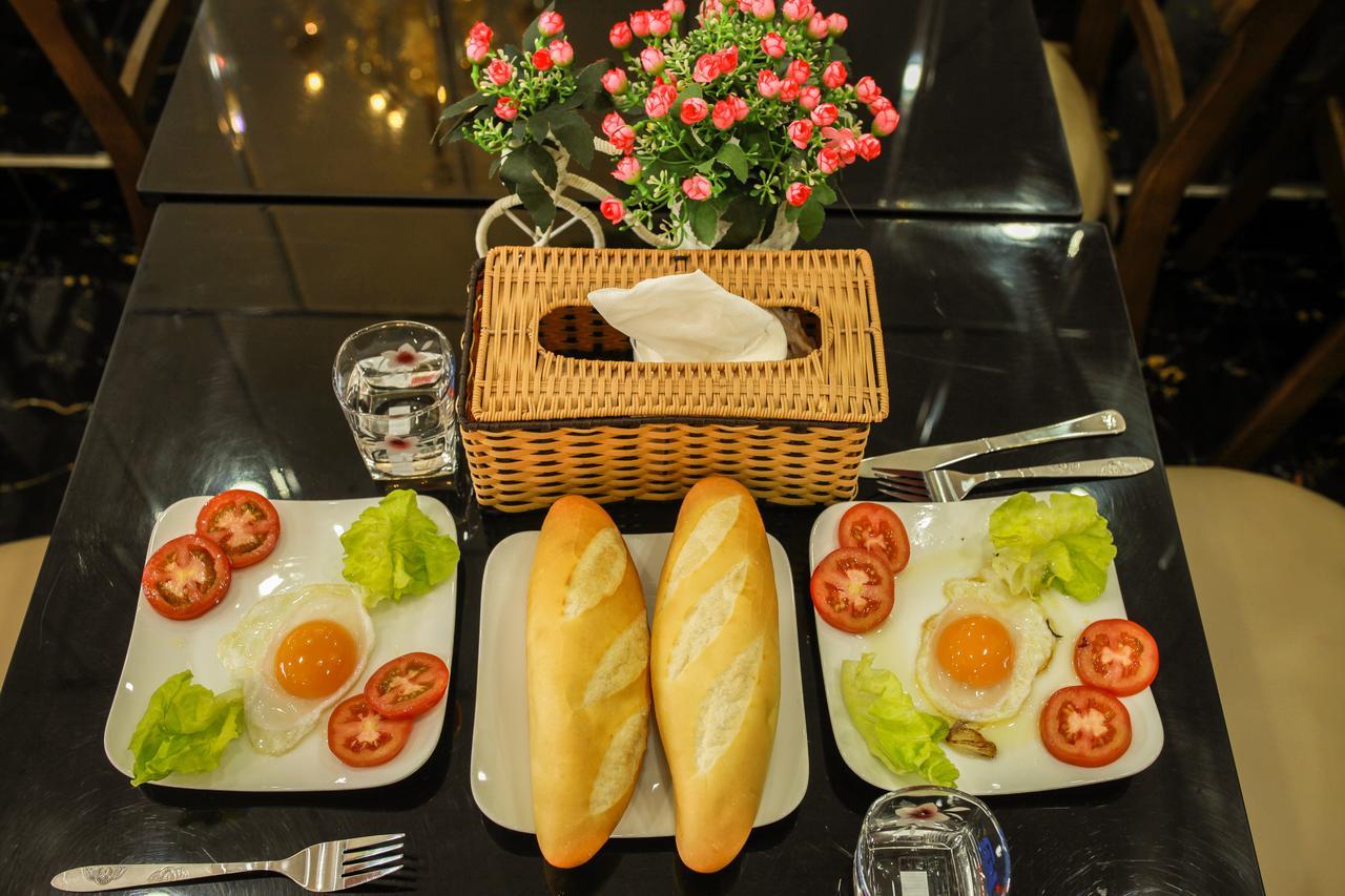 Hoa Cuc Xanh Mini Hotel เว้ ภายนอก รูปภาพ